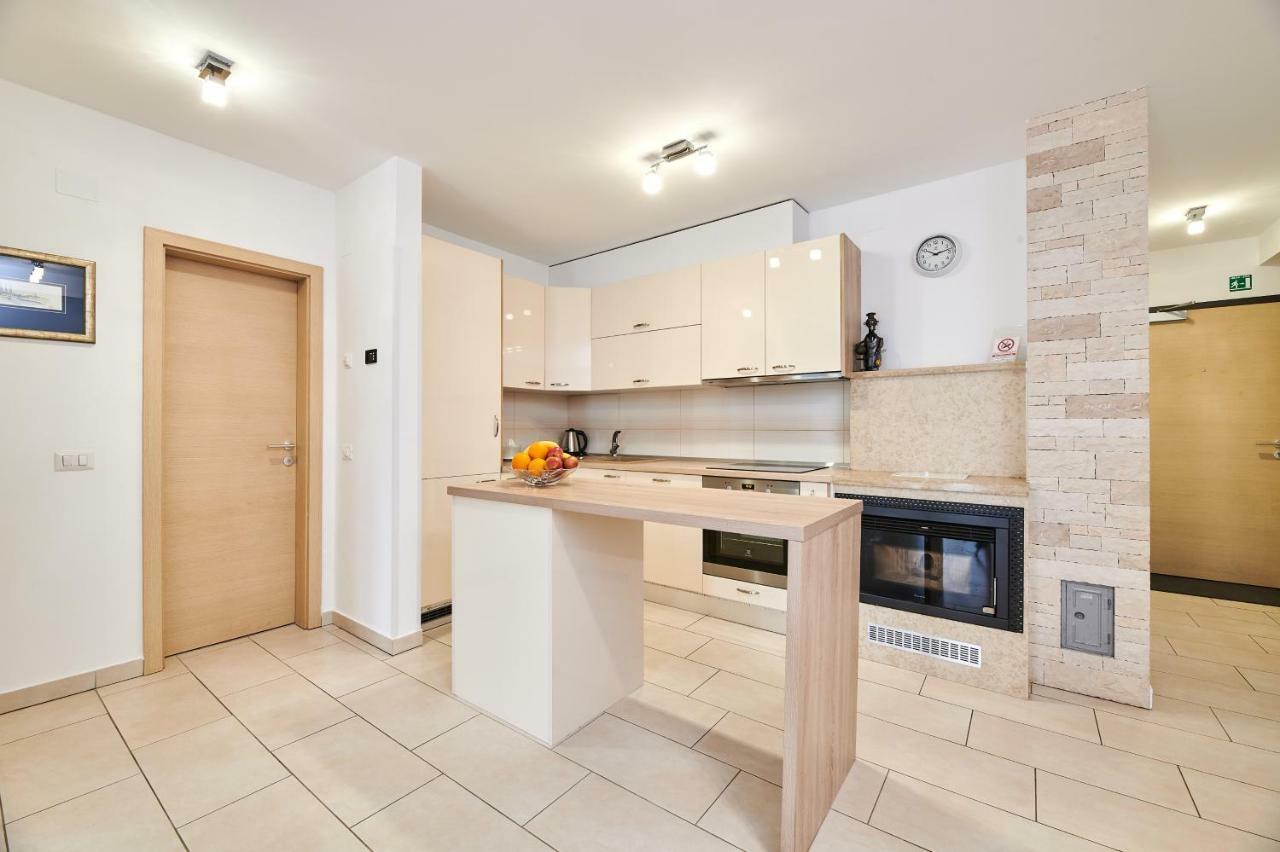 Apartman Leon Умаг Екстер'єр фото